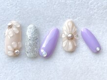 ターラ(Tara)/ぷっくりフラワーネイル