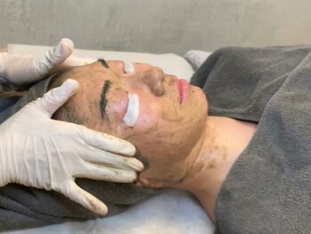 サンゴ(Sango)/ハーブをしっかり入れ込みます！