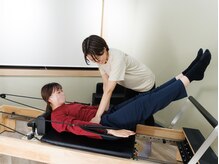 ストレッチアルファ(stretch alpha)の雰囲気（巻き肩や猫背はピラティスで改善！ウェディングクーポンあります）