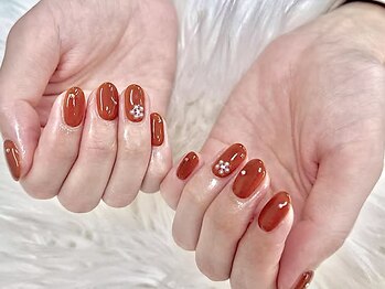 はあとねいる 西葛西店の写真/【西葛西駅徒歩3分】季節ごとに特別なネイルデザインをお届け!おとなっぽかわいいデザインで気分もUP♪