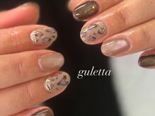 グレッタ(guletta)/アニマル柄ネイル