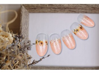 ファストネイル テラスモール湘南店(FAST NAIL)/ラメネイル ひまわり 【11932】