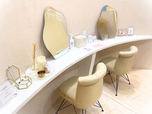 サロンイーエフ セントラル店(Salon EF)/ドレッサー・メイクルーム
