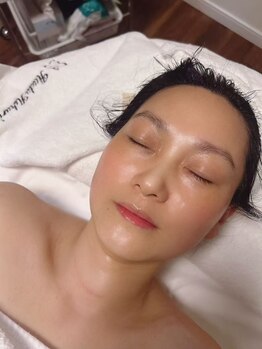 HadaHikari【ハダヒカリ】毛穴・フェイシャル・小顔・痩身/施術後の肌