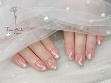 テセネイル(Tese Nail)/チークマグネットグラデーション