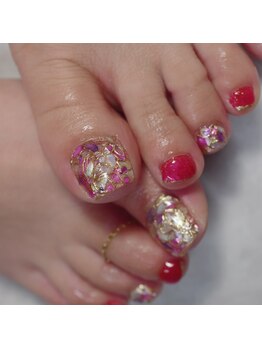 カノアネイル(kanoa nail)の写真/ふと靴を脱いだ時も美しく。大人の足元を彩る、洗練された足元へ★