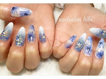 ネイルサロン ビビ(bibi)/夏のフラワーネイル