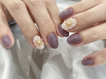 ネイルリブラ(Nail Libra)/ぷっくりお花ネイル