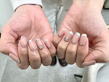 ガラスフレンチネイル