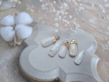 ネイルアンドアイラッシュスタジオ シュシュ(chouchou)/冬白ネイルツイードフレンチ