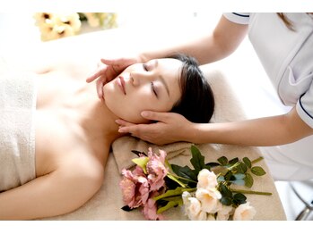 レアーレグロウ(Reale Glow)