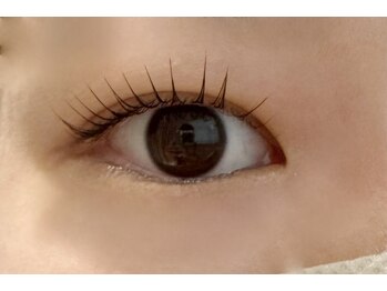 アイラッシュ ビューティー ラボ モナ(MONA)/パリジェンヌラッシュリフト