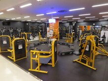 80台の豊富なマシンでお客様に合わせたトレーニングが可能！