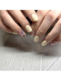 シンプルアートネイル