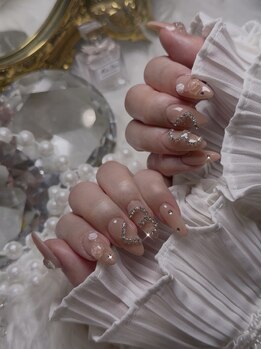 ミネア(Minea)の写真/《ガーリーワンホンが可愛い＊》持ち込みデザイン/長さだしOK♪艶カラー&きらめきパーツで最高の可愛いを♪