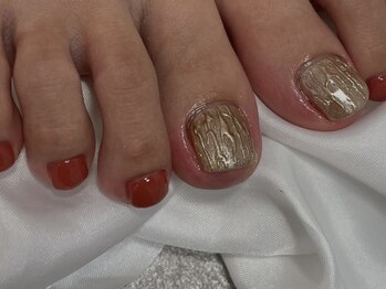 ロアネイル(LoA.Nail)の写真/足先からオシャレを取り入れて、女子力UPをお手伝い♪初めての方にもおすすめ!!フットジェル＊