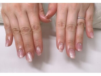 ネイルサロン エーナイン 札幌月寒店/控えめキラキララメ☆