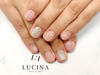ネイルスタジオ ルキナ(LUCINA)/c-427 大人可愛いキルティング