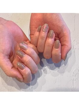 フィオーレ(fiore)/キラキラマーメイドネイル　薄葉