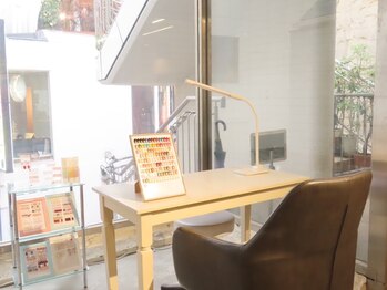 ノラ シブヤ(NORA SHIBUYA)/