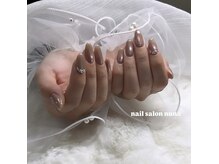 ヌナ(nuna)の雰囲気（オフィス向けネイル）