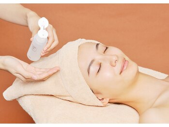 VS28スキンケアスタジオ バリイン 名古屋駅前(BALI IN)/2)オイルトリートメント