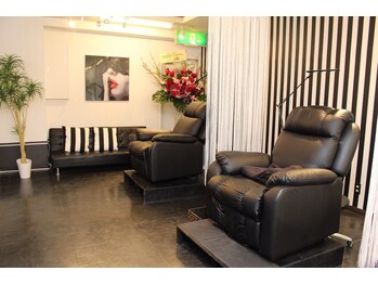 アディクション(ADDICTION)/ADDICTION 内観