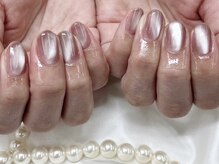 ハニービービー(Honey Bee Bee)/うるうるマグネイル