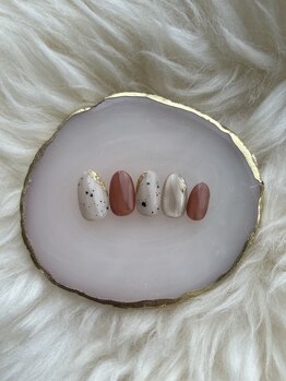 ネイール(Naiiiiil)/