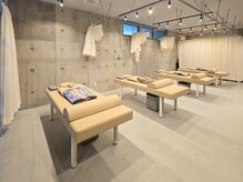 ネイビー鍼灸指圧治療院 那覇久米店(NAVY鍼灸指圧治療院)