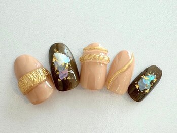 フリーダム(Freedom)/ボリュームコース¥8500