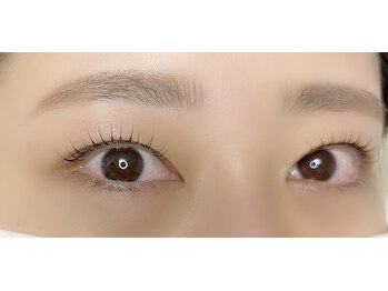 リラシア(Lilacia)/似合わせまつげパーマ