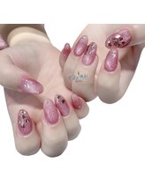 グローネイルズ(Glow Nails)/