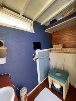 ムスビ(musubi)/服を全て脱いで、お着替え