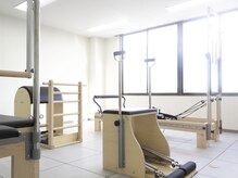 ハル 箕面(HALU)の雰囲気(充実したマシンで安心のピラティス環境)