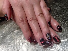 ステンドグラスネイルデザイン