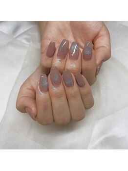 ヴァリエヴィフ(VARIE VIF)/magnet nail