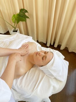 ポーラ 鎌倉店/デコルテケア