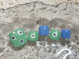 ドットフラワー