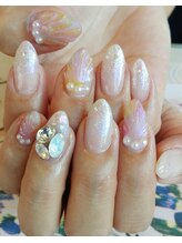 トータルサロン 白べぇーっ プラス/☆貝ネイル☆