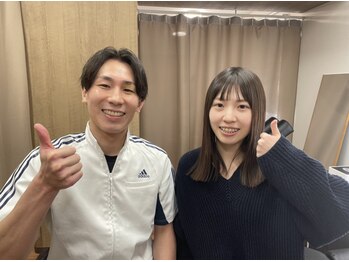 目黒もりおか整骨院/お客様との写真