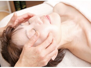 リラムルオ 茅ヶ崎(Riram ruo)/思考もほどける