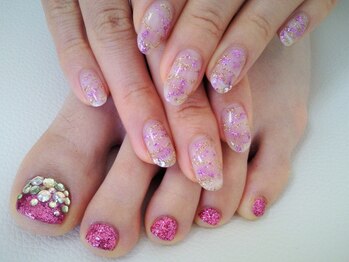 エムネイル(M Nail)/ハンドジェル&フットジェル