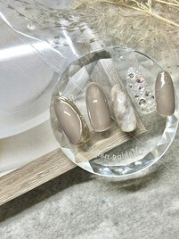 大人埋めつくしキラキラネイル