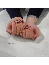 グランチュール(Grantulle)/赤チェックネイル