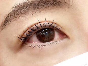 ベルポ(Bellpo)/まつ毛カール上のみ