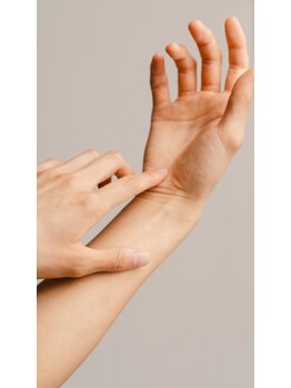 ライトヘナ(light HeNa)/全身オールハンド