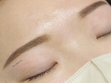 geNe 'n GRUS(ジーン アンド グルス)/美眉スタイリング