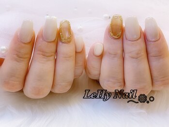 レヒネイル(LeHy nail)/上品ネイル