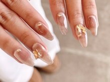 エム ネイル(emu nail)